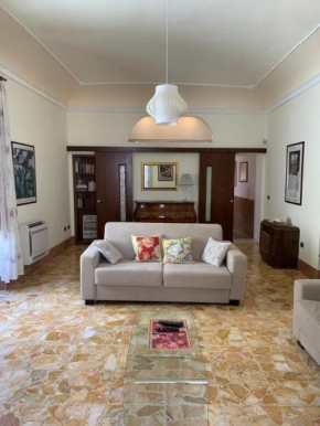 Casa di Costanzo , Syracuse Ortigia , Appartamento spazioso , Spacious apartment , spacieux appartement, Sirakusa